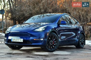 Tesla Model Y  2022
