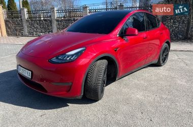 Tesla Model Y  2021