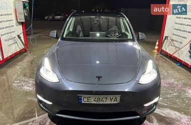 Tesla Model Y  2023