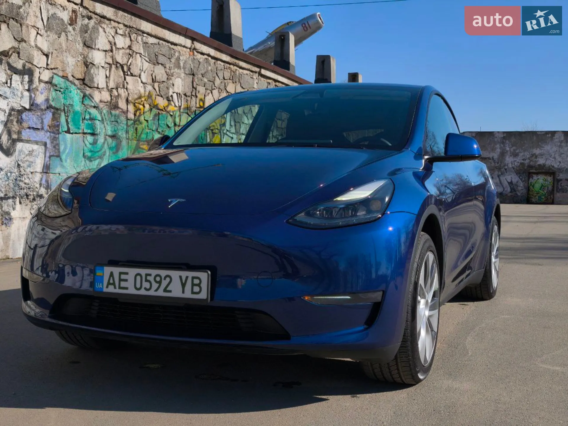 Tesla Model Y 2024 VIN 7SAYGDED5RF082102 фото оголошення 10 з 28