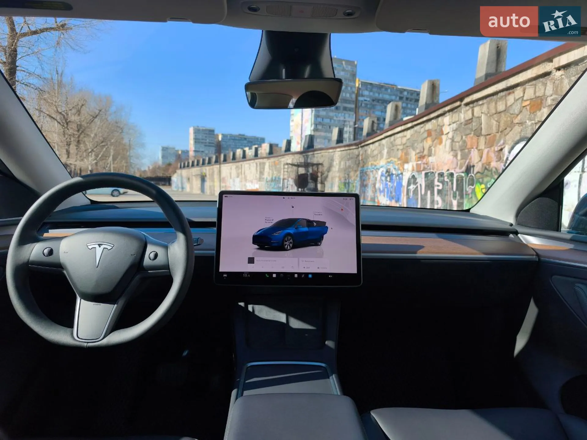 Tesla Model Y 2024 VIN 7SAYGDED5RF082102 фото оголошення 14 з 28