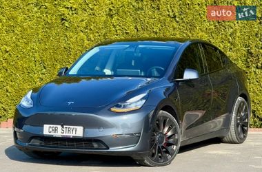 Tesla Model Y 2021