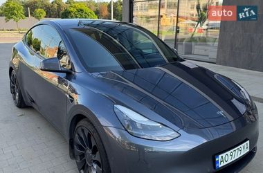 Tesla Model Y  2022