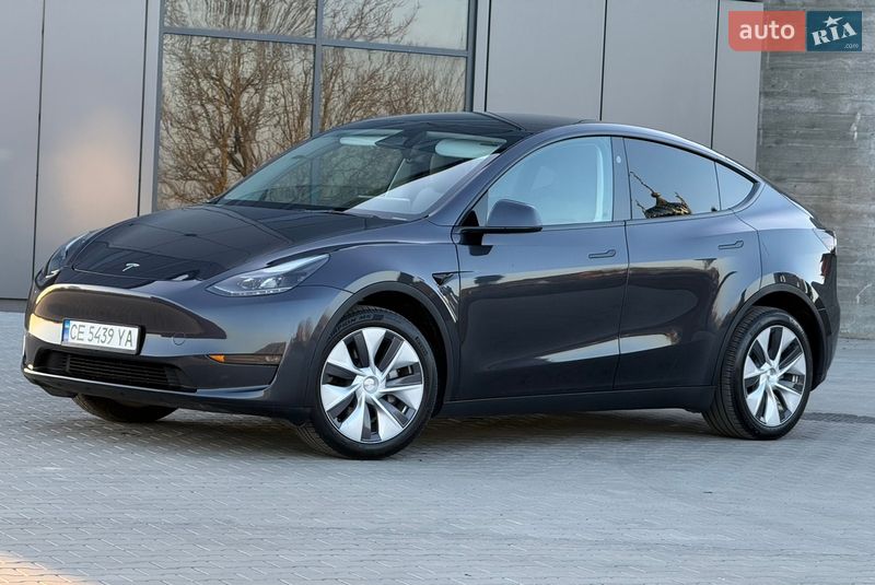 Внедорожник / Кроссовер Tesla Model Y 2024 в Черновцах Внедорожник / Кроссовер Tesla Model Y 2024 в Черновцах