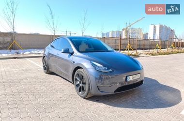 Tesla Model Y 2021