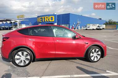 Tesla Model Y  2023