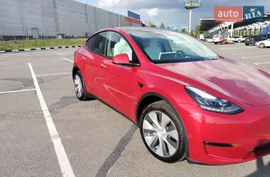 Внедорожник / Кроссовер Tesla Model Y 2023 в Ровно