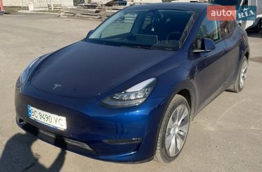 Tesla Model Y  2022