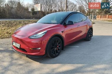 Tesla Model Y 2021