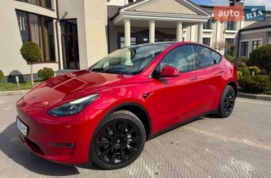 Tesla Model Y  2023