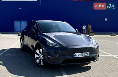 Tesla Model Y  2021