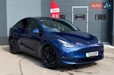 Tesla Model Y  2023