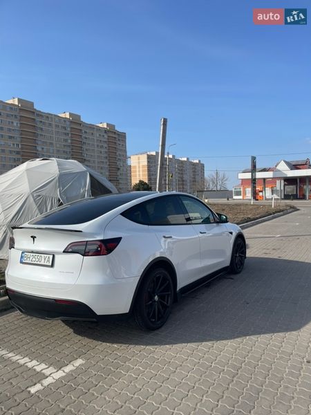 Позашляховик / Кросовер Tesla Model Y 2021 в Чорноморську