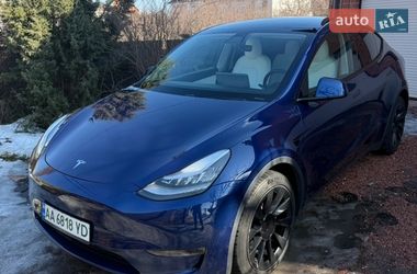 Tesla Model Y 2020