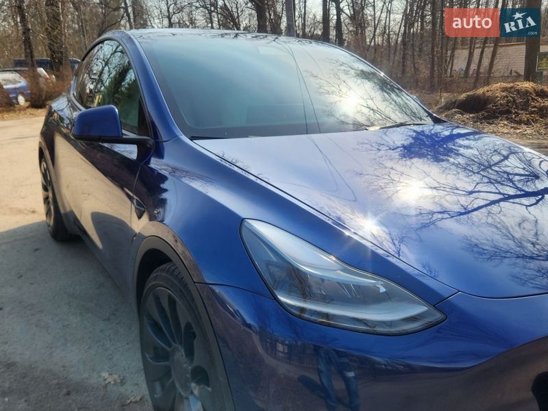 Внедорожник / Кроссовер Tesla Model Y 2022 в Киеве