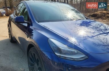 Tesla Model Y  2022