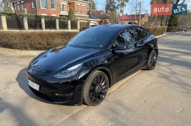 Tesla Model Y 2022