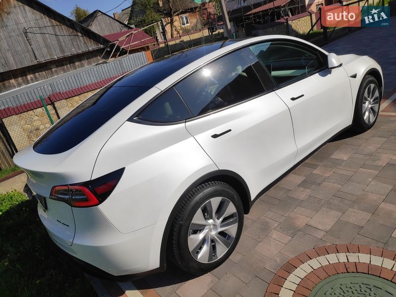 Tesla Model Y 2020 Tesla Model Y 2020