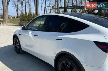 Tesla Model Y  2022
