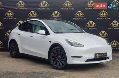 Tesla Model Y 2021