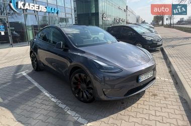 Tesla Model Y  2023