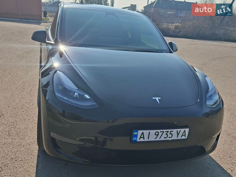 Tesla Model Y 2024 Tesla Model Y 2024