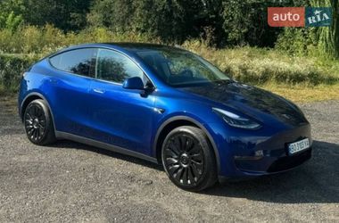 Tesla Model Y  2021