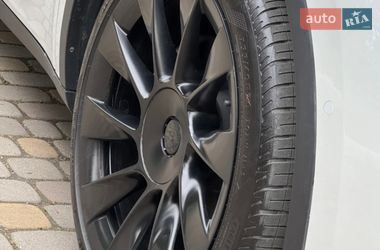 Внедорожник / Кроссовер Tesla Model Y 2021 в Киеве фото 13 Внедорожник / Кроссовер Tesla Model Y 2021 в Киеве