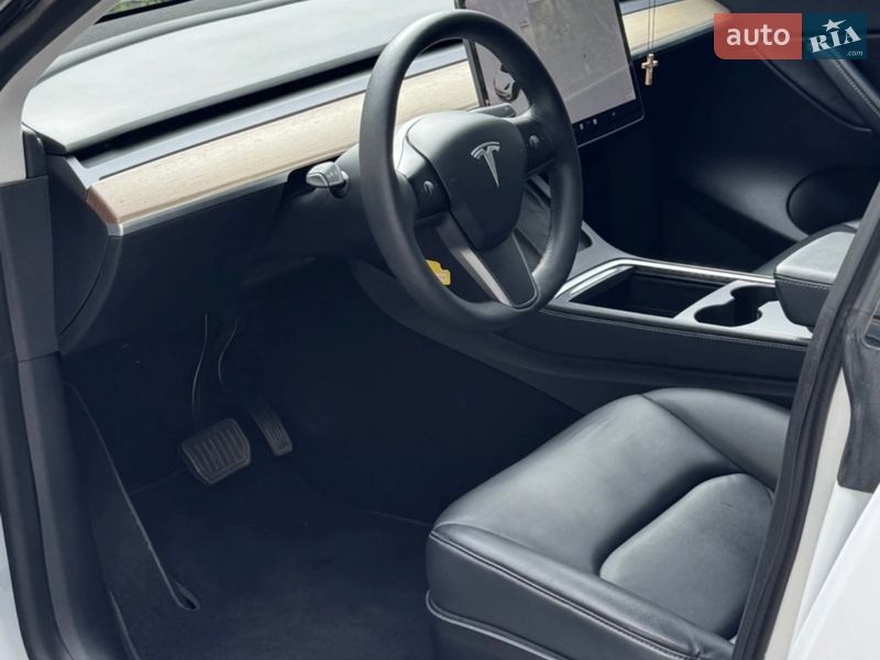Внедорожник / Кроссовер Tesla Model Y 2021 в Киеве фото 16 Внедорожник / Кроссовер Tesla Model Y 2021 в Киеве