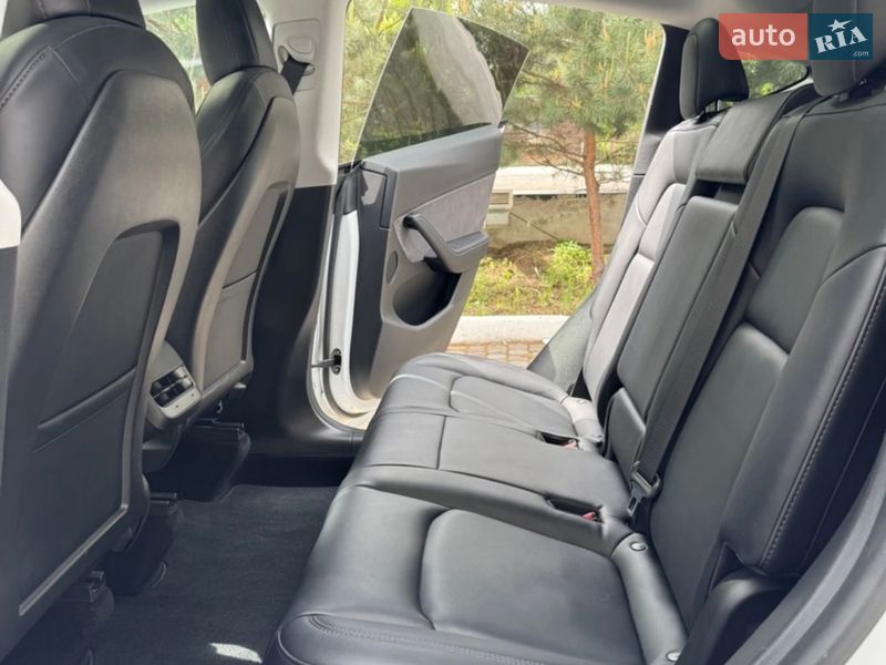 Внедорожник / Кроссовер Tesla Model Y 2021 в Киеве фото 19 Внедорожник / Кроссовер Tesla Model Y 2021 в Киеве