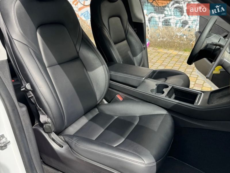 Внедорожник / Кроссовер Tesla Model Y 2021 в Киеве фото 22 Внедорожник / Кроссовер Tesla Model Y 2021 в Киеве
