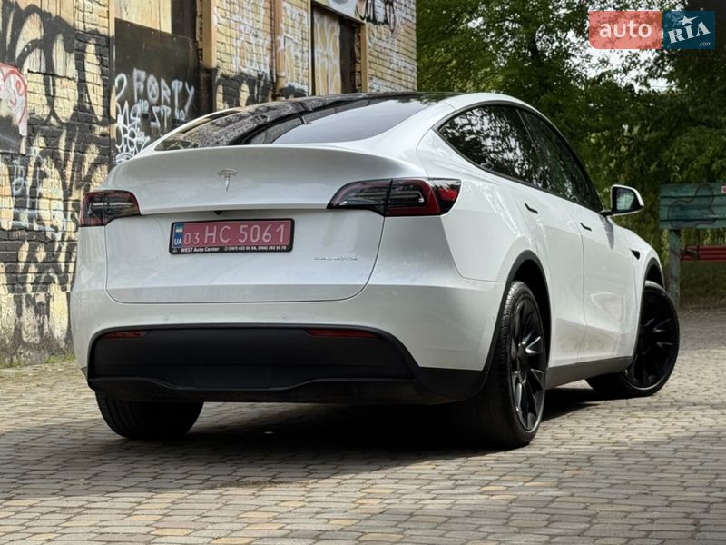 Внедорожник / Кроссовер Tesla Model Y 2021 в Киеве фото 10 Внедорожник / Кроссовер Tesla Model Y 2021 в Киеве
