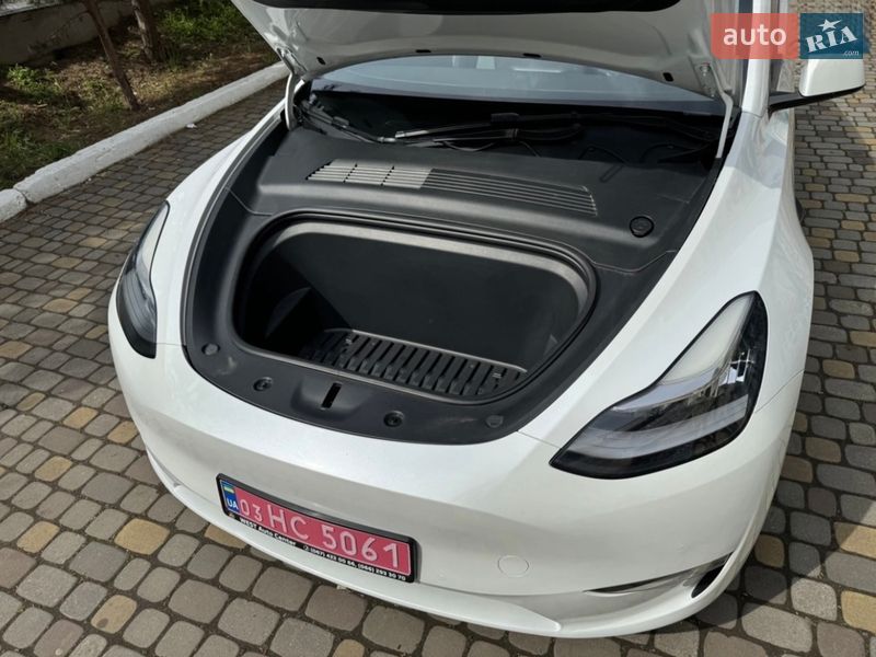 Внедорожник / Кроссовер Tesla Model Y 2021 в Киеве фото 25 Внедорожник / Кроссовер Tesla Model Y 2021 в Киеве