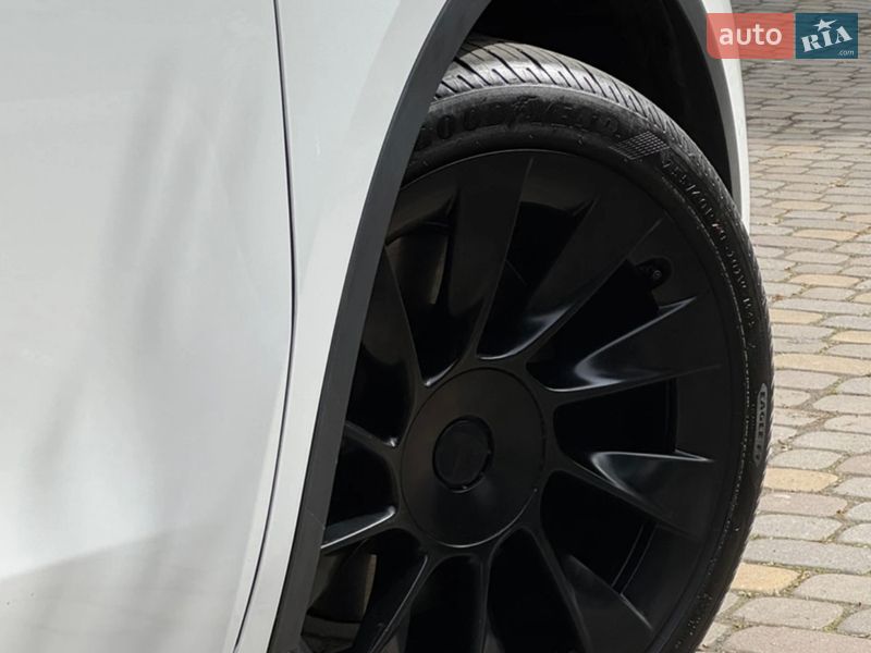 Внедорожник / Кроссовер Tesla Model Y 2021 в Киеве фото 26 Внедорожник / Кроссовер Tesla Model Y 2021 в Киеве