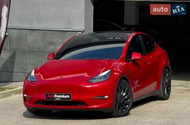 Tesla Model Y 2022