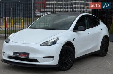 Tesla Model Y 2022
