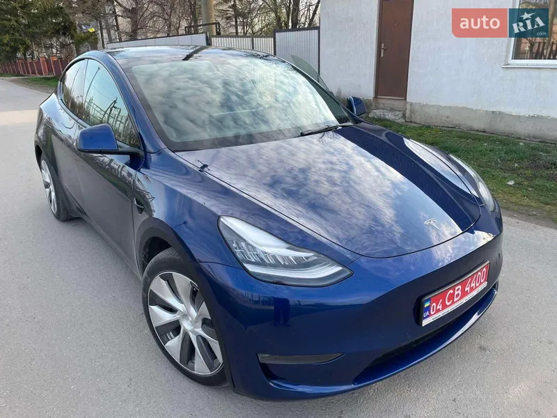Tesla Model Y