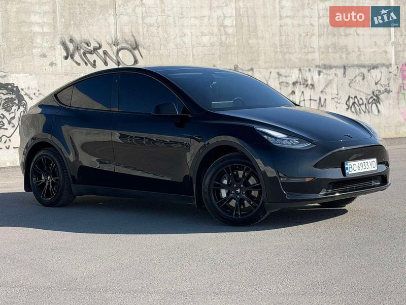 Tesla Model Y 2023 Tesla Model Y 2023