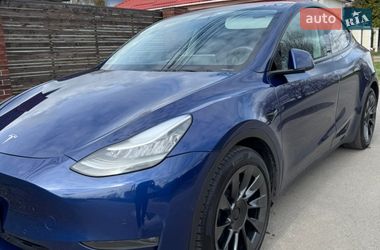 Tesla Model Y  2022