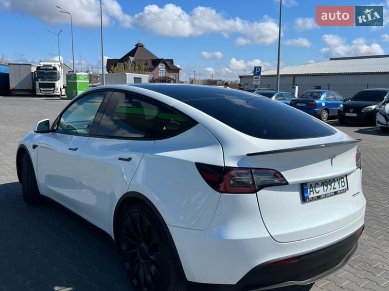 Позашляховик / Кросовер Tesla Model Y 2022 в Луцьку