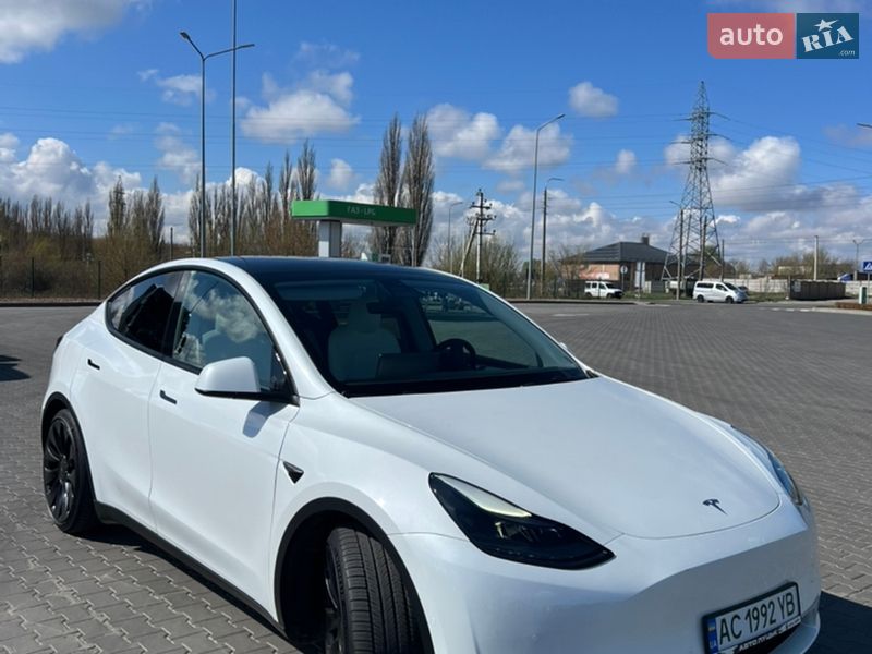 Позашляховик / Кросовер Tesla Model Y 2022 в Луцьку