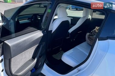 Позашляховик / Кросовер Tesla Model Y 2022 в Луцьку