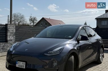 Tesla Model Y  2022