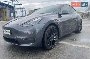 Tesla Model Y  2022