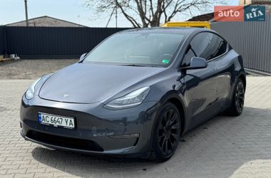 Tesla Model Y  2022