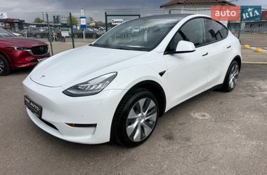 Tesla Model Y  2021