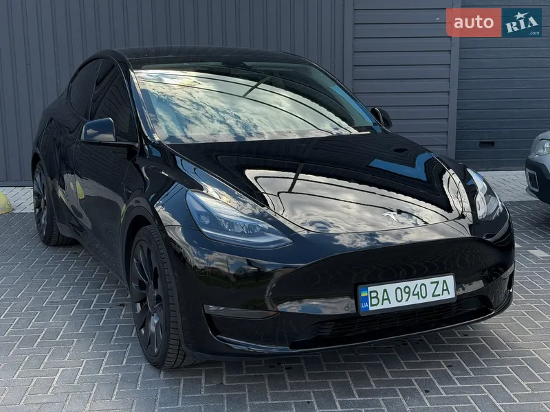 Tesla Model Y
