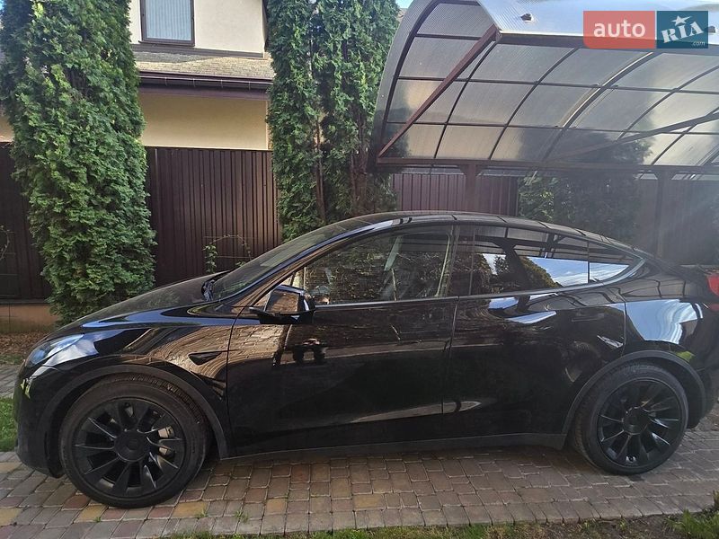 Tesla Model Y 2021 Tesla Model Y 2021