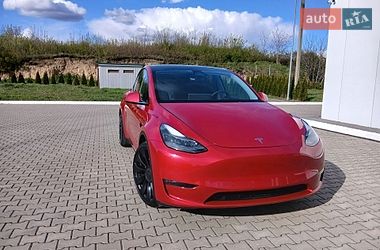 Tesla Model Y  2022