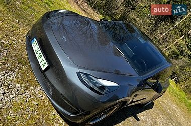 Tesla Model Y  2023